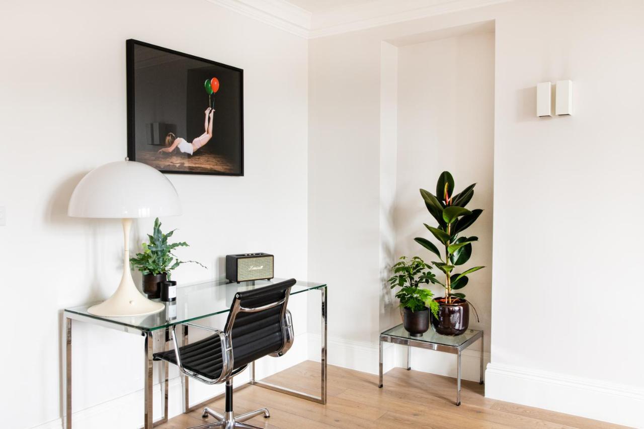 56 Welbeck Street Aparthotel London Ngoại thất bức ảnh